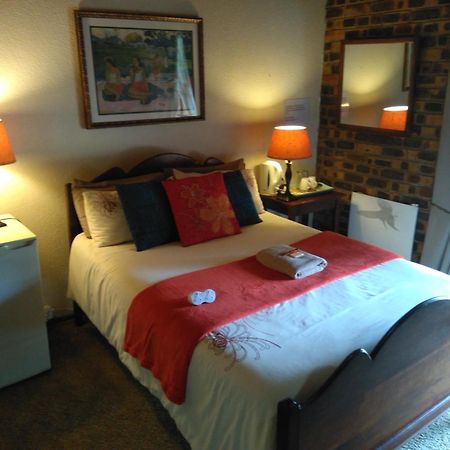 Khokha Moya Guesthouse Ermelo Eksteriør billede