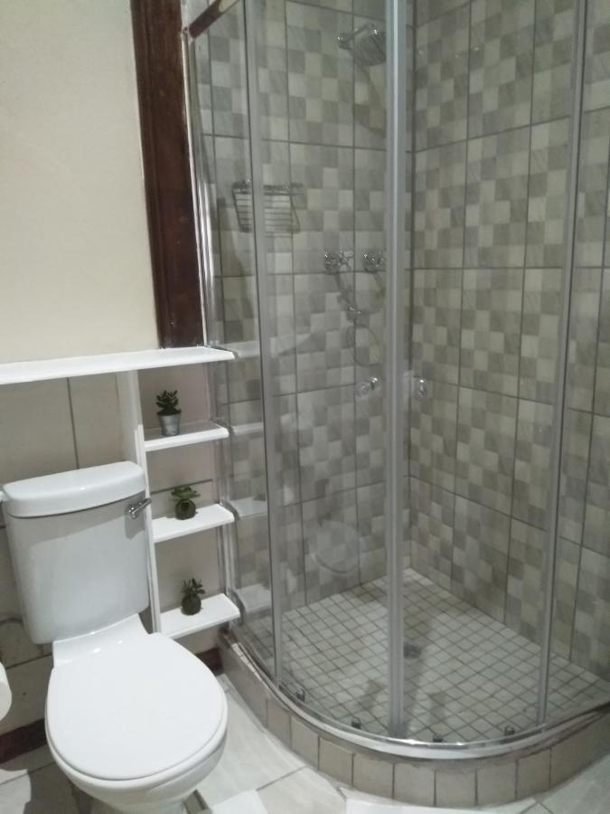 Khokha Moya Guesthouse Ermelo Eksteriør billede
