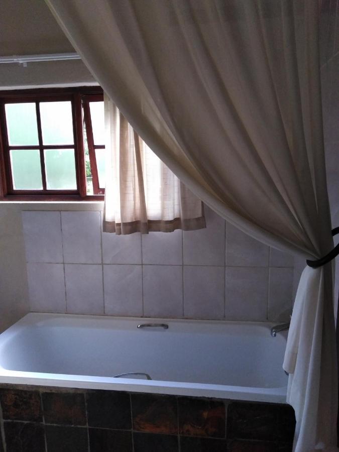 Khokha Moya Guesthouse Ermelo Eksteriør billede