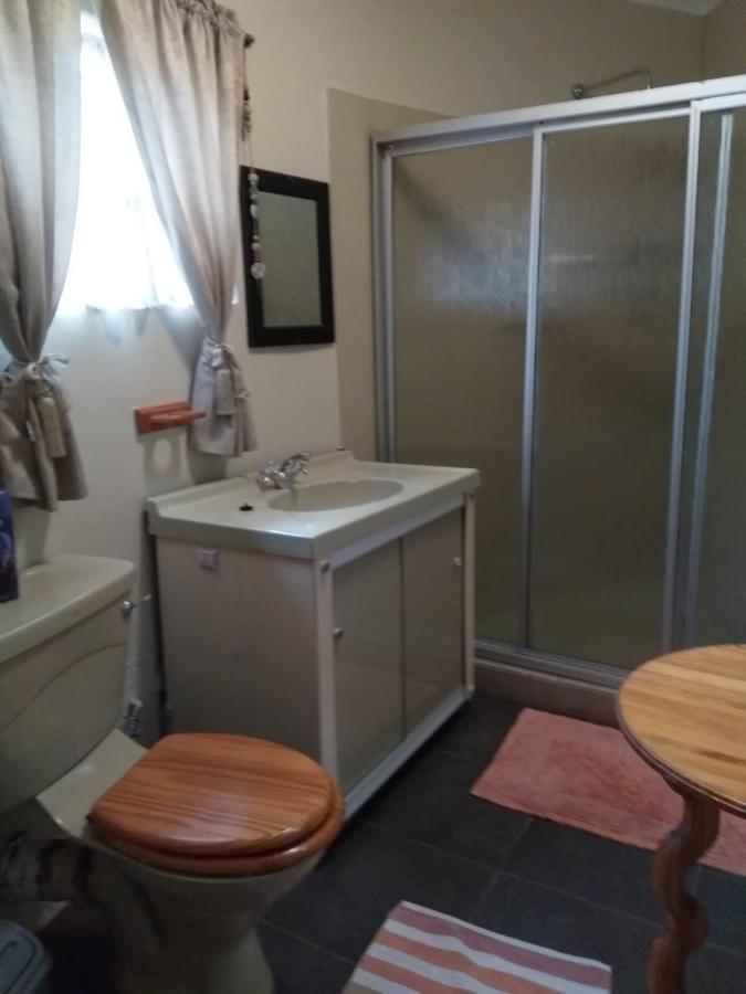 Khokha Moya Guesthouse Ermelo Eksteriør billede