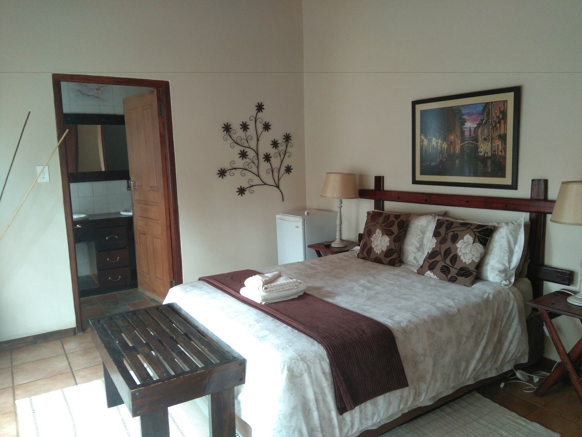 Khokha Moya Guesthouse Ermelo Eksteriør billede
